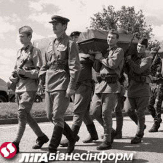 Похороны боевого товарища.