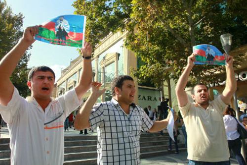 Баку, 20 октября 2012 г. Акция протеста с требованием роспуска паламента Азербайджана. Фото Азмза Каримова для "Кавказского узла"