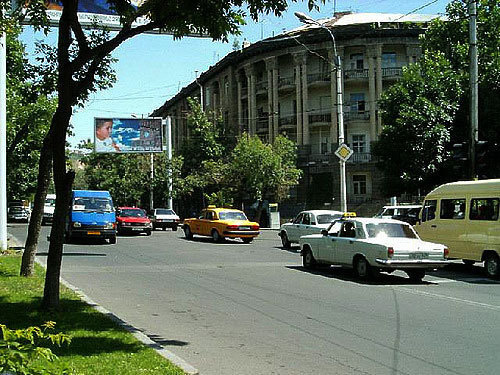 Армения, Ереван. Фото с сайта www.flickr.com/photos/here_armenia