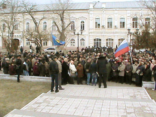 Астрахань, 24 марта 2012 г. Митинг регионального отделения партии "Справедливая Россия" за отмену результатов выборов мэра города. Фото Елены Гребенюк для "Кавказского узла"
