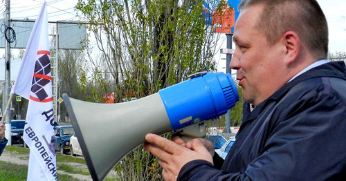 Выступление замглавы админстрации Волгограда Владимира Сидоренко. Волгоград, 26 апреля 2017 г. Фото Татьяны Филимоновой для "Кавказского узла"