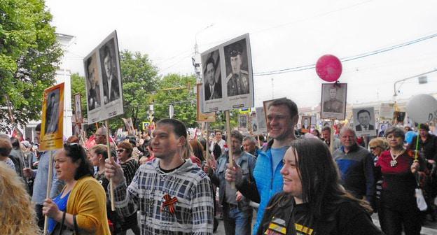 Шествие "Бессмертного полка" в Нальчике 9 мая 2018 года. Фото Людмилы Маратовой для "Кавказского узла"