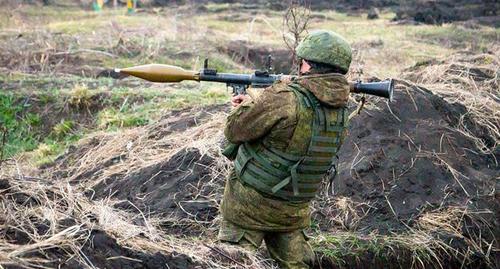 Боец мотострелковой дивизии. Фото пресс-службы Минобороны РФ. http://мультимедиа.минобороны.рф/multimedia/photo/gallery.htm?id=36314@cmsPhotoGallery