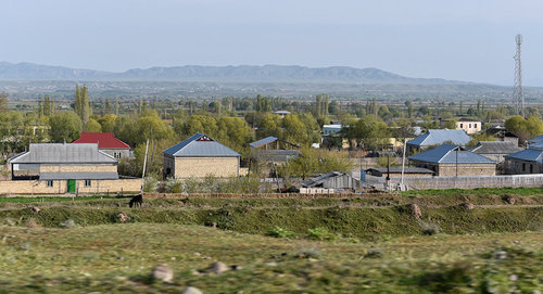 Приграничное село в Азербайджане. Фото © Спутник / Мурад Orujov
 https://sputnik.az/karabakh/20190106/418794917/dushmen-veziyyeti-gerginleshdirdir.html  
