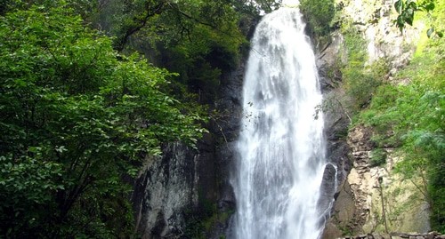 Водопад в селе Махунцети, Аджария. Фото Юлии Кашеты для "Кавказского узла".