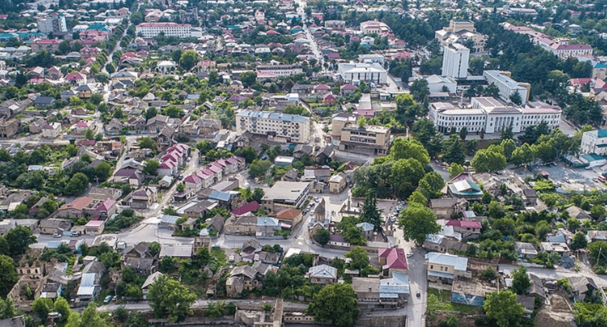 Цхинвал. Стоп-кадр с сайта "Викимедия", https://commons.wikimedia.org/wiki/File:Г._Цхинвал.jpg?uselang=ru