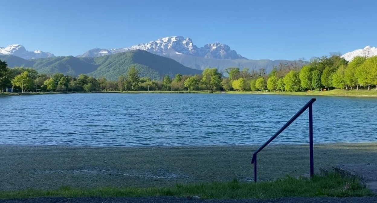 Водная станция во Владикавказе. Фото: https://vladgazeta.online/vodnaya-stancziya-podgotovka-k-otkrytiyu-sezona/