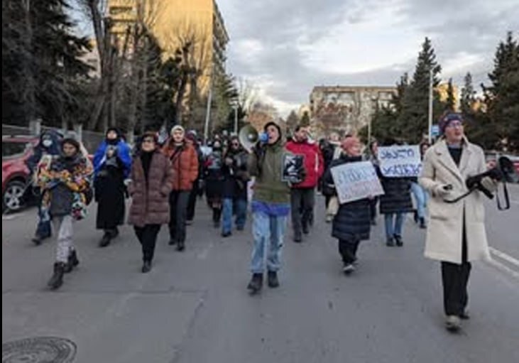 Шествие в Тбилиси. 16 декабря 2024 г. Фото: Телеграм-канал Tbilisi Life https://t.me/Tbilisi_life