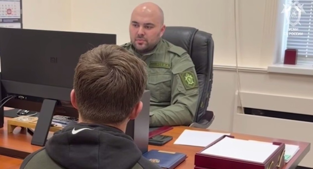 Подросток подозреваемый в изготовлении взрывного устройства. Фото: Следственный комитет России https://sledcom.ru/news/item/2072314/ Подросток подозреваемый в изготовлении взрывного устройства. Фото: Следственный комитет России https://sledcom.ru/news/item/2072314/